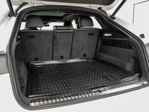 Used 2022 Audi RS Q8 image 53