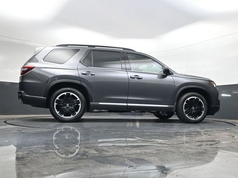 New 2026 Honda Pilot Touring image 38
