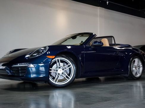 Used 2013 Porsche 911 Carrera RWD image 1