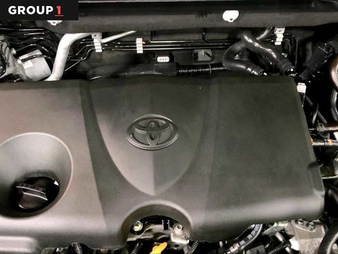 Certified 2023 Toyota RAV4 LE image 33