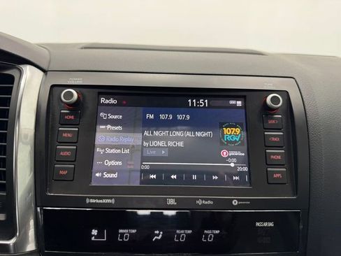 Used 2020 Toyota Sequoia Platinum image 29