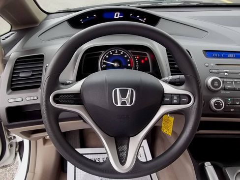 Used 2010 Honda Civic LX image 17