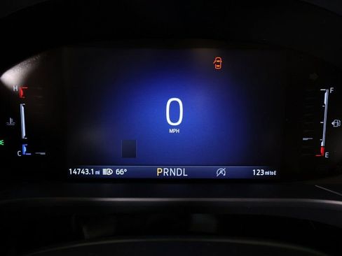 Used 2025 Ford Escape Active w/ Tech Pack #1 image 4