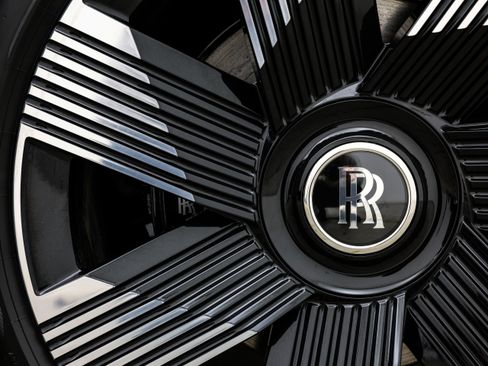 New 2026 Rolls-Royce Spectre Base image 50