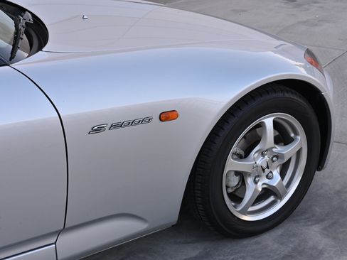 Used 2002 Honda S2000 image 34