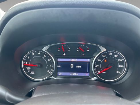 Used 2023 GMC Terrain SLT image 14