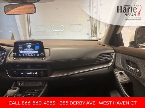 Certified 2023 Nissan Rogue SV image 34