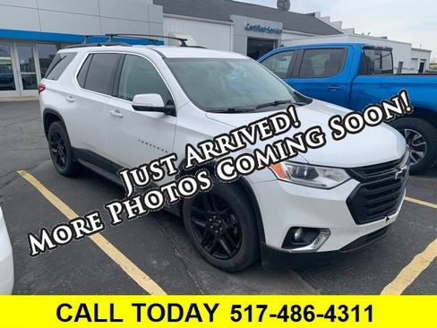 Used 2019 Chevrolet Traverse LT w/ LPO, 'HIT The Road' Package AWD/4WD image 1