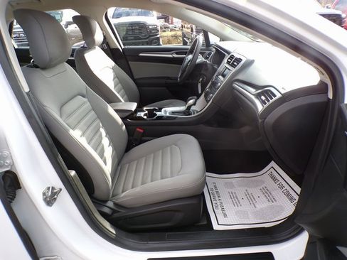 Used 2014 Ford Fusion S image 10