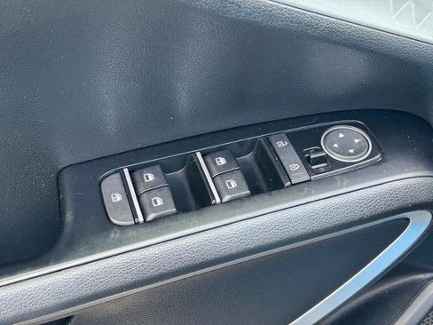 Used 2024 Kia Soul S FWD image 13