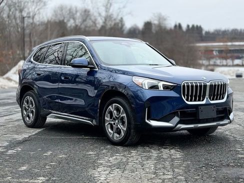 Certified 2025 BMW X1 xDrive28i w/ Convenience Package image 8