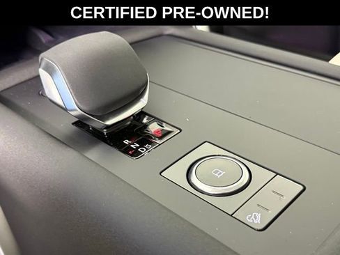 Certified 2025 Land Rover Discovery S AWD/4WD image 18