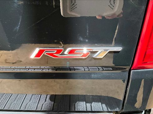 Used 2024 Chevrolet Silverado 1500 RST w/ Z71 Off-Road Package image 29