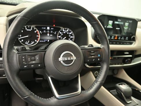 Used 2023 Nissan Rogue SL w/ SL Premium Package FWD image 24