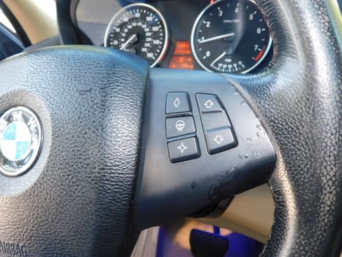 Used 2008 BMW X5 3.0si image 34