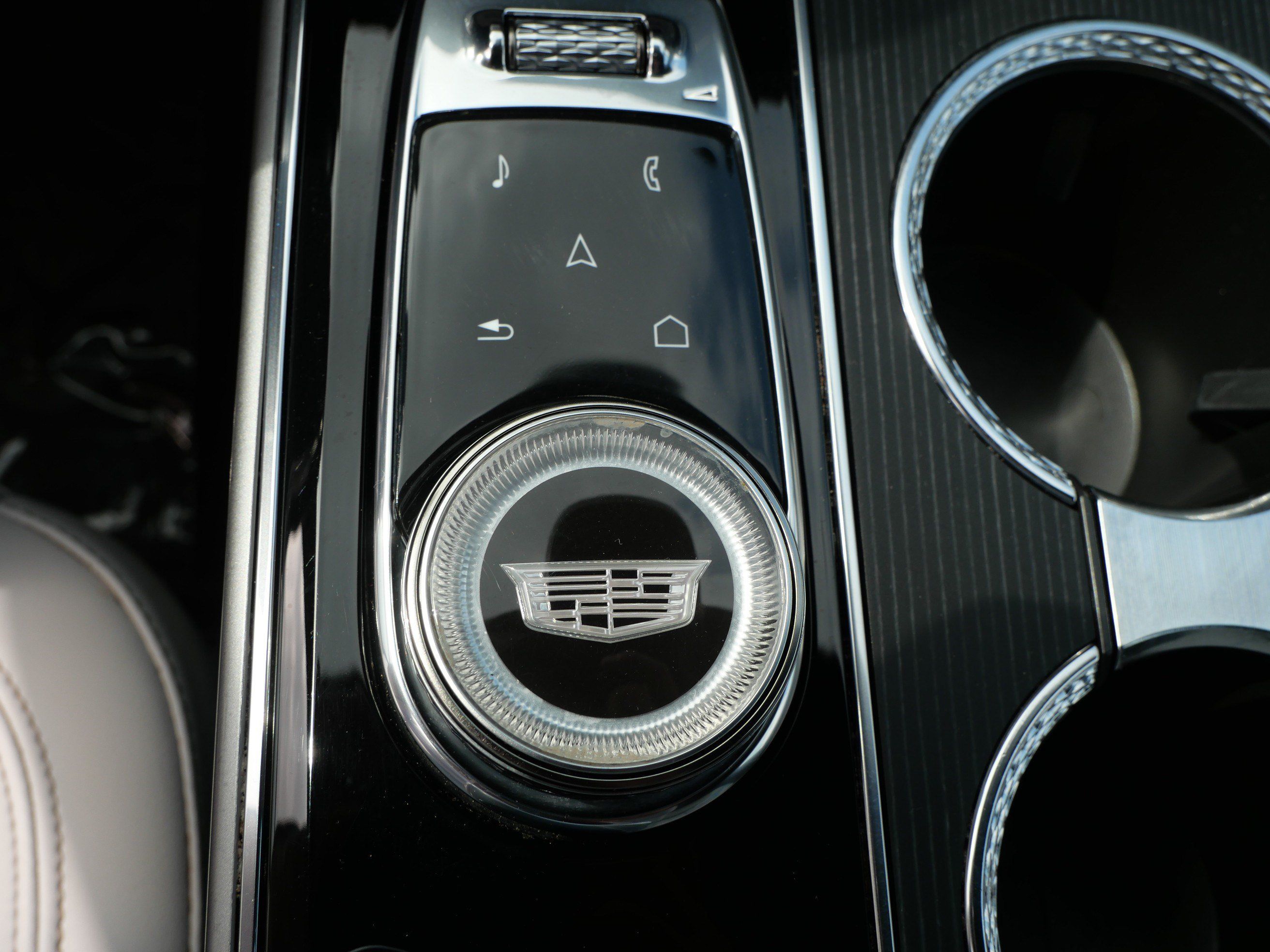 Certified 2024 Cadillac Lyriq Sport AWD/4WD image 29