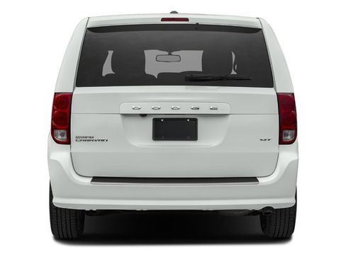 Used 2017 Dodge Grand Caravan GT FWD image 7