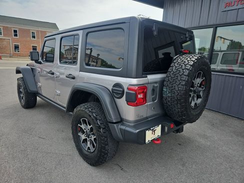 Used 2018 Jeep Wrangler Unlimited Rubicon AWD/4WD image 4