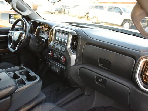 Used 2019 Chevrolet Silverado 1500 LT w/ All-Star Edition image 13