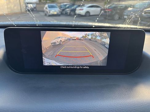 Used 2025 MAZDA CX-50 AWD 2.5 S w/ Select Package image 17