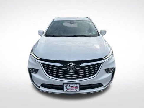 Used 2024 Buick Enclave Premium image 9