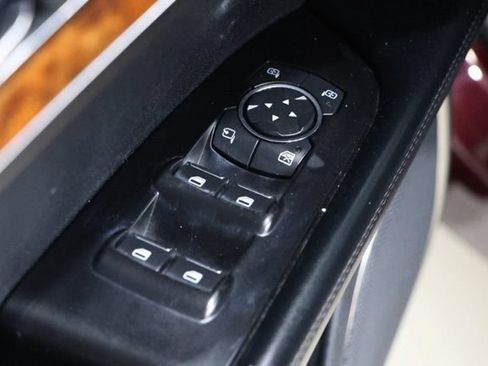 Used 2019 Lincoln Nautilus Select AWD/4WD image 21