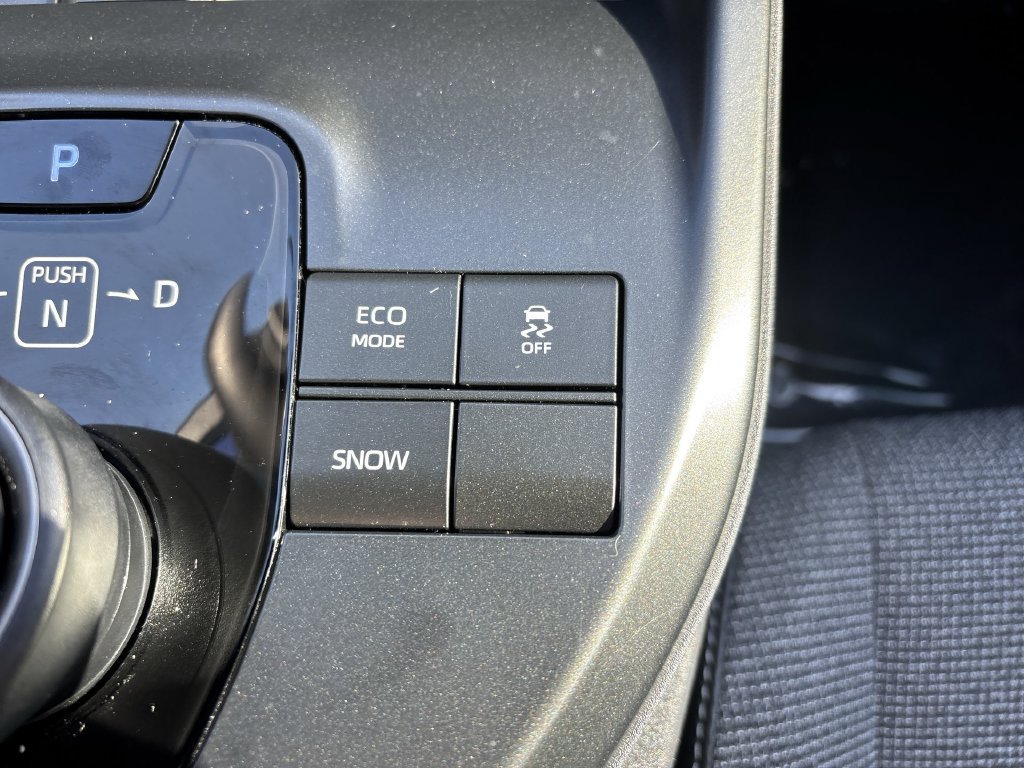 Used 2026 Toyota bZ FWD image 29