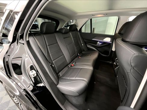 Used 2026 Mercedes-Benz GLE 450 4MATIC image 17