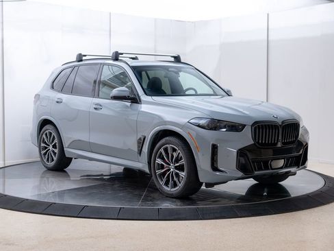 Used 2025 BMW X5 xDrive40i w/ M Sport Package AWD/4WD image 7