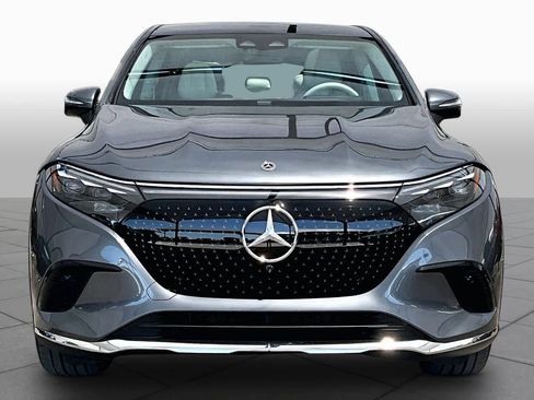 Used 2023 Mercedes-Benz EQS 450+ SUV image 3