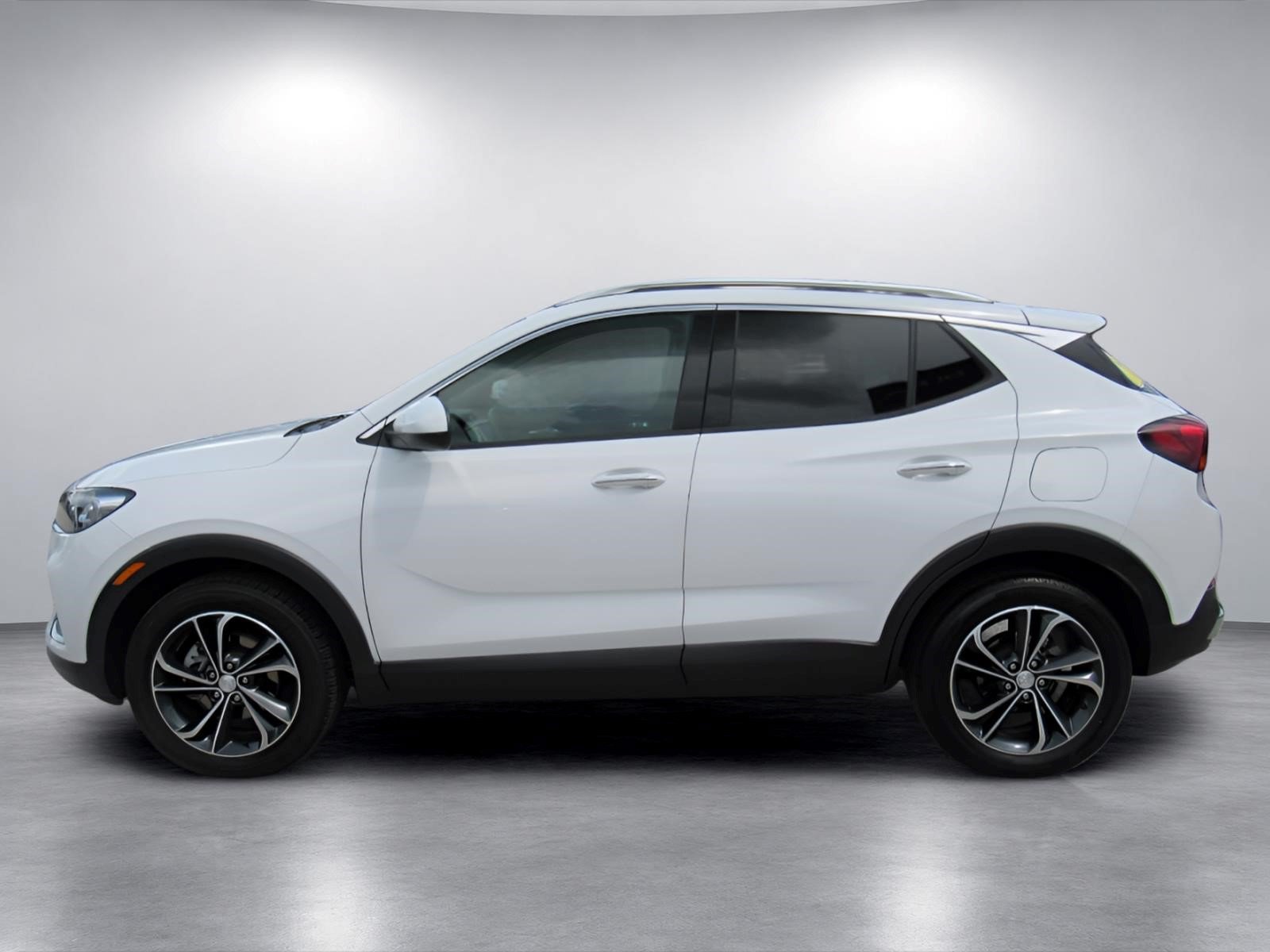 Used 2022 Buick Encore GX Essence FWD image 4