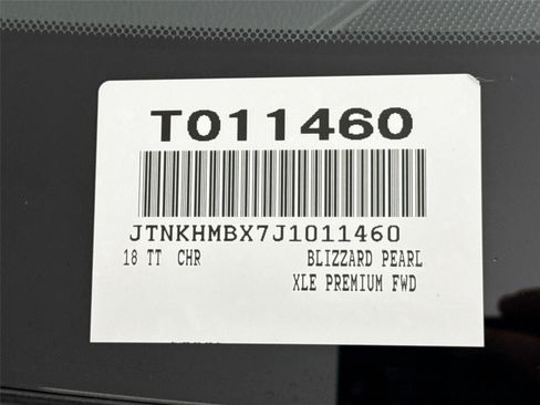 Used 2018 Toyota C-HR XLE image 43