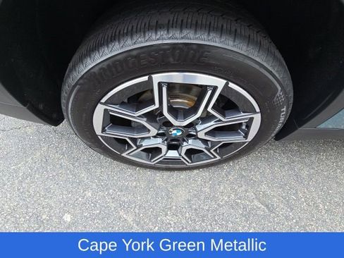 Used 2025 BMW X2 xDrive28i AWD/4WD image 26