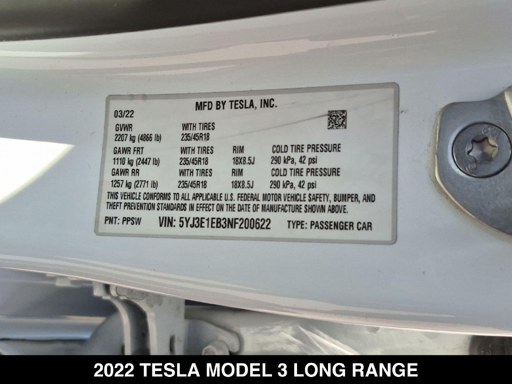 Used 2022 Tesla Model 3 Long Range AWD/4WD image 27