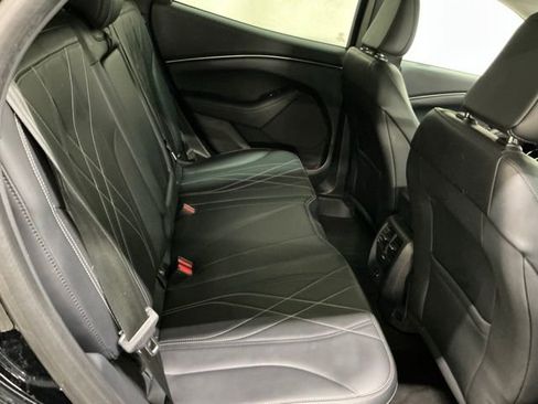 Used 2022 Ford Mustang Mach-E Select image 17