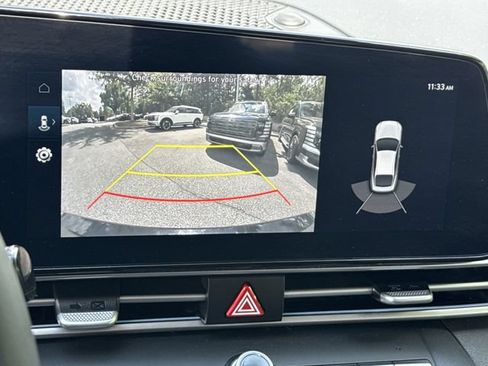 Certified 2023 Hyundai Elantra Limited FWD image 29