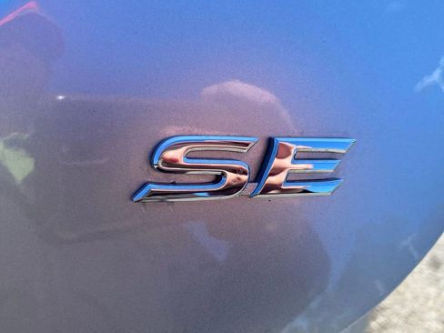 Used 2023 Toyota Camry SE image 14