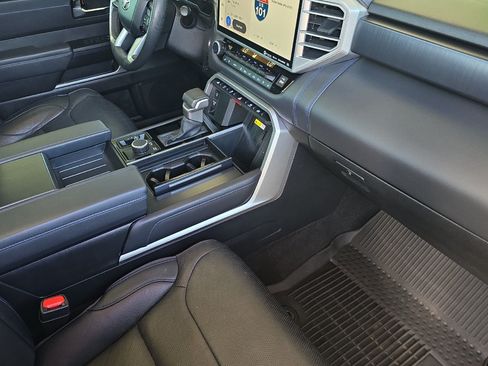Used 2024 Toyota Tundra Platinum AWD/4WD image 15