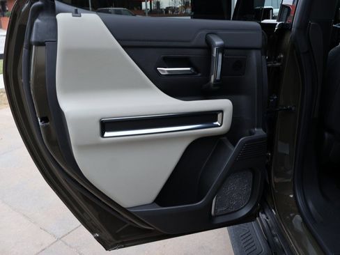 New 2026 GMC Hummer EV SUV AWD/4WD image 21
