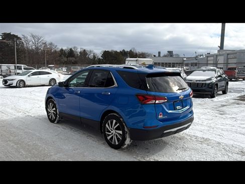 Used 2024 Chevrolet Equinox Premier image 4