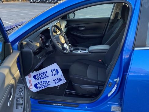 Certified 2021 Nissan Sentra SV image 15