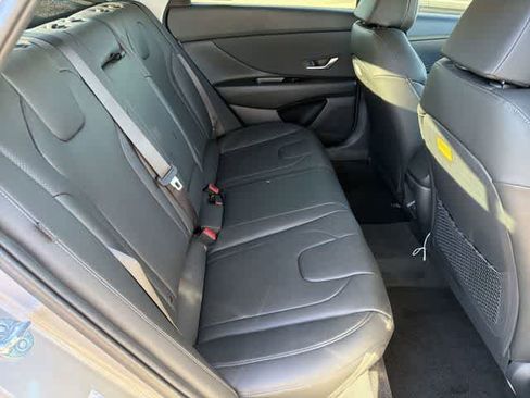 New 2026 Hyundai Elantra Limited image 18