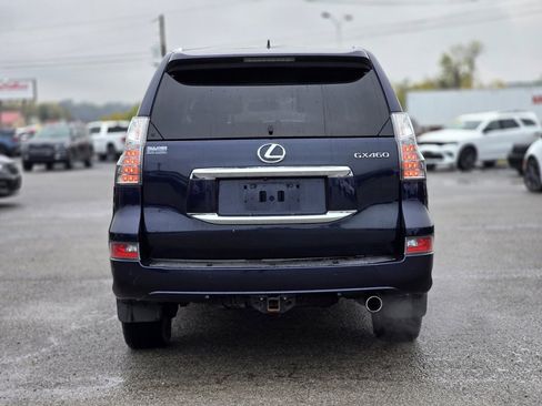 Used 2017 Lexus GX 460 image 6
