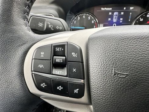 Used 2023 Ford Explorer XLT w/ Equipment Group 202A image 24