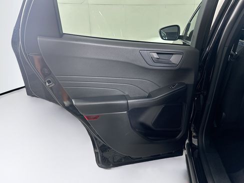 Used 2024 Ford Escape Active FWD image 25