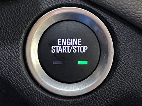 Used 2024 Chevrolet Equinox LS AWD/4WD image 28