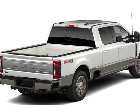 New 2026 Ford F250 King Ranch w/ FX4 Off-Road Package image 5