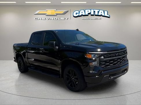 Used 2026 Chevrolet Silverado 1500 Custom w/ LPO, Dark Essentials Package AWD/4WD image 7