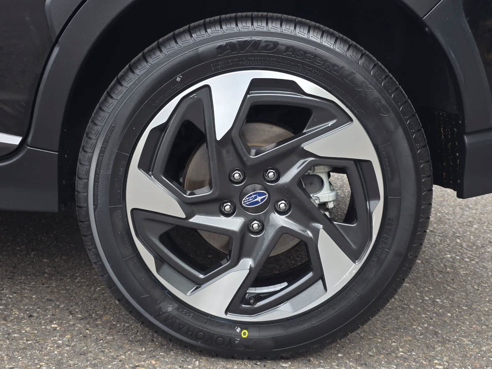 Certified 2024 Subaru Crosstrek 2.5i Limited w/ Crosstrek Mirror Package AWD/4WD image 8