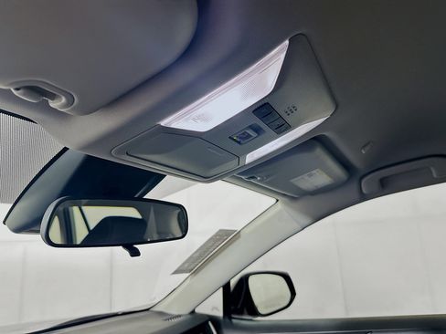 Certified 2025 Toyota RAV4 LE FWD image 18